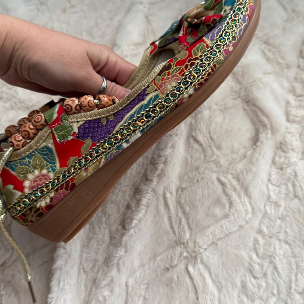 Womens 10 Floral India Inspired Beaded Cord Detail Slip On Comfort Ballet Flats - Picture 9 of 10